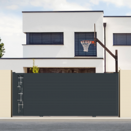 Portail coulissant aluminium sur-mesure TEMP (en situation)