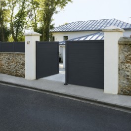 Portail battant PVC sur-mesure Arles anthracite