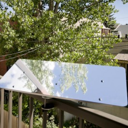 Réflecteur de lumière pour balcon
