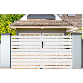 Portail battant PVC standard LYON blanc (en situation)
