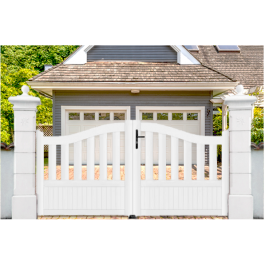 Portail battant PVC standard BREST blanc GALBÉ (en situation)