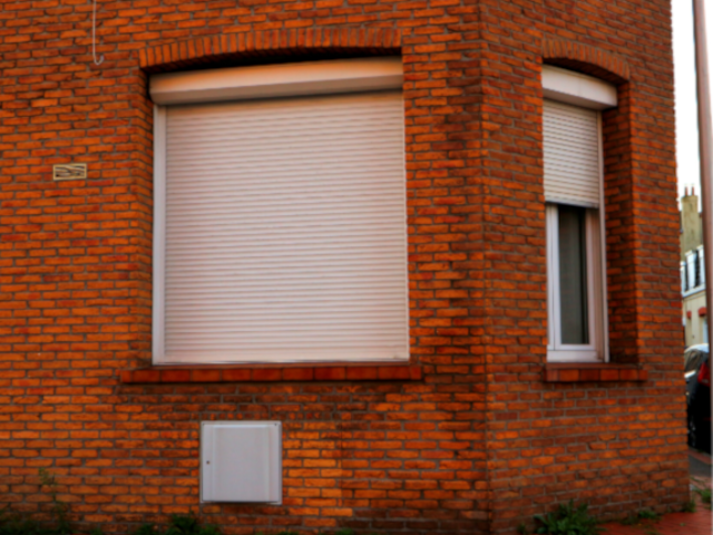 Volet roulant rénovation PVC à manivelle