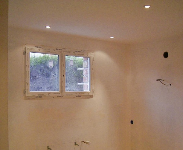 Chantier en cours. Fenêtre PVC 2 vantaux